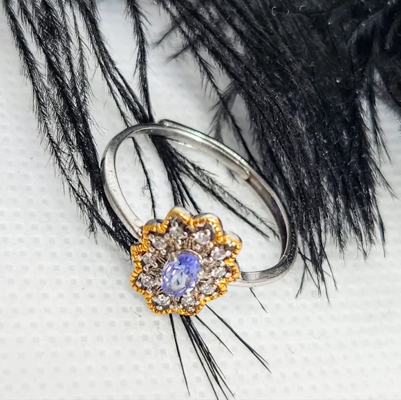 925 Sterling Silver Natural Blue Purplish Tanzanite Zirconia Diamonds Ring - Picture 3 of 10